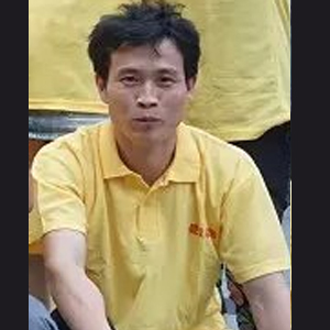 小戶型loft裝修施工隊(duì)長——程根新